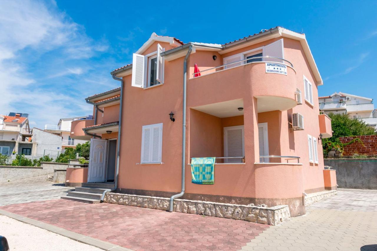 Apartment Zdravka Primosten Exterior photo